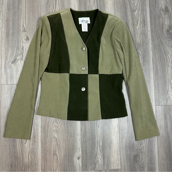 DK Summers Two-Tone Green Checkered Cropped Blazer Size 6 - Picture 1 of 5